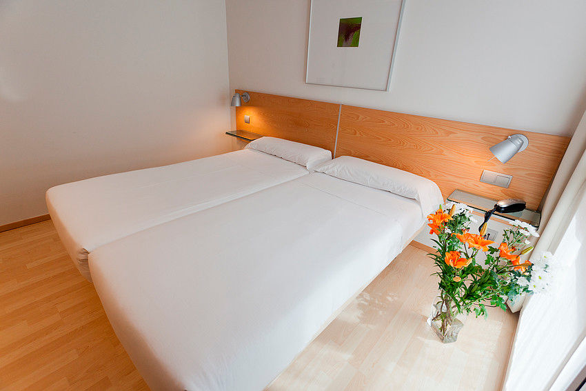 Hotel Arrizul Beach San Sebastian Bilik gambar